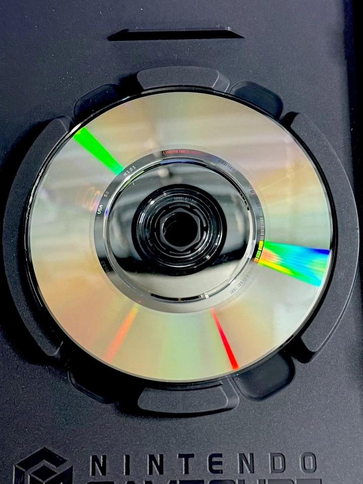 Phantasy Star Online: Episode III C.A.R.D. Revolution - GameCube - CIB w/ Reg - Image 3 of 4