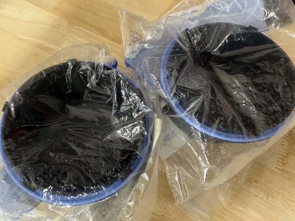 PAR - Cubierta de acceso de bombilla de faro GM 23486492 - NUEVO Foto 2 de 4