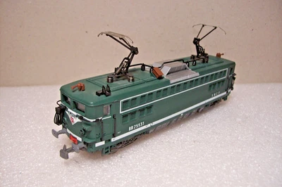 TRAIN HO JOUEF : LOCOMOTIVE ELECTRIQUE BB 25531 LIVRE OCCASION sans boite - Photo 1/4