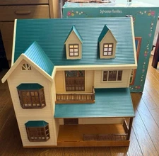 Sylvanian Family: Big House On Green Hill With Box, Complete Item Used