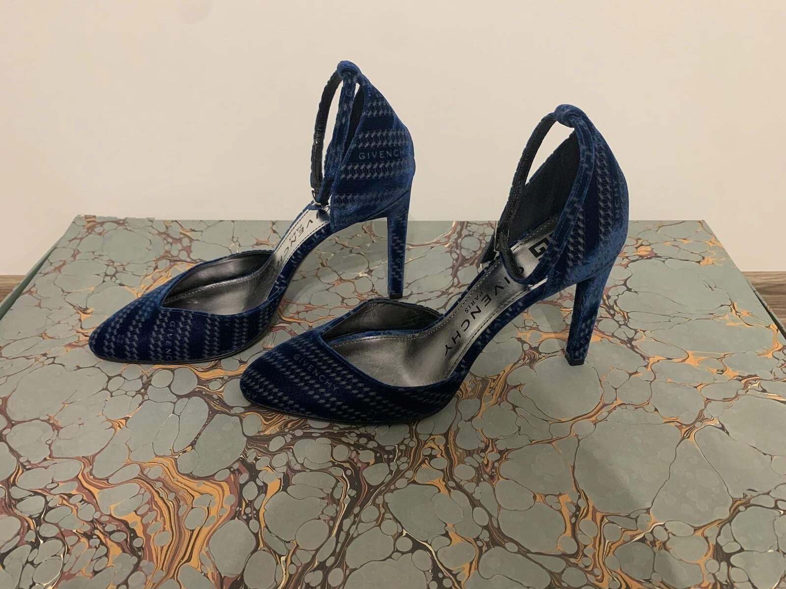 Givenchy — Givenchy shoes women, EU 40, UK 7, US 9.