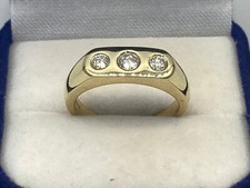 9ct Gold Hallmarked 33pt Diamond Ladies / Childs Signet Ring. Goldmine Jewellers