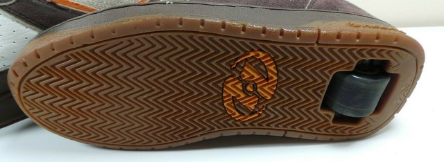 heelys brown