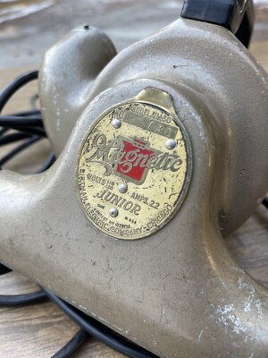 【antique】U.S VACUUM アンティーク インダストリアル Extremely Rare Antique - The P.A. Geier Co. Handheld Vacuum Model