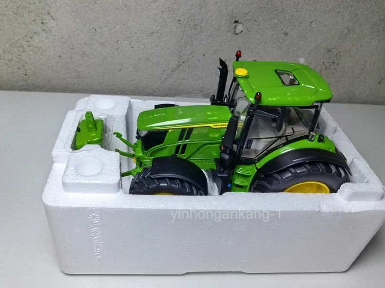 WIKING John Deere 6R 250 Tractor 1/32 KM0 - Image 4 of 4
