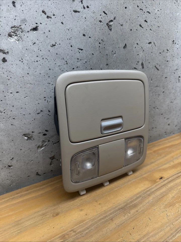 Toyota Camry 2002 2003 2004 2005 2006 techo delantero mapa domo luz lámpara bronceado OEM Foto 2 de 4