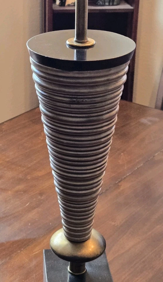 Lámpara de mesa atómica modernista geométrica de cerámica vintage de mediados de siglo de Rembrandt Foto 4 de 4