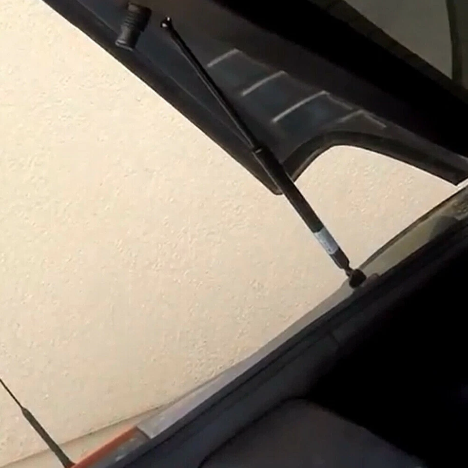 PAIR Rear Trunk Tailgate Lift Support Gas Struts For 2000-2008 Nissan 350Z coupe Foto 4 de 4