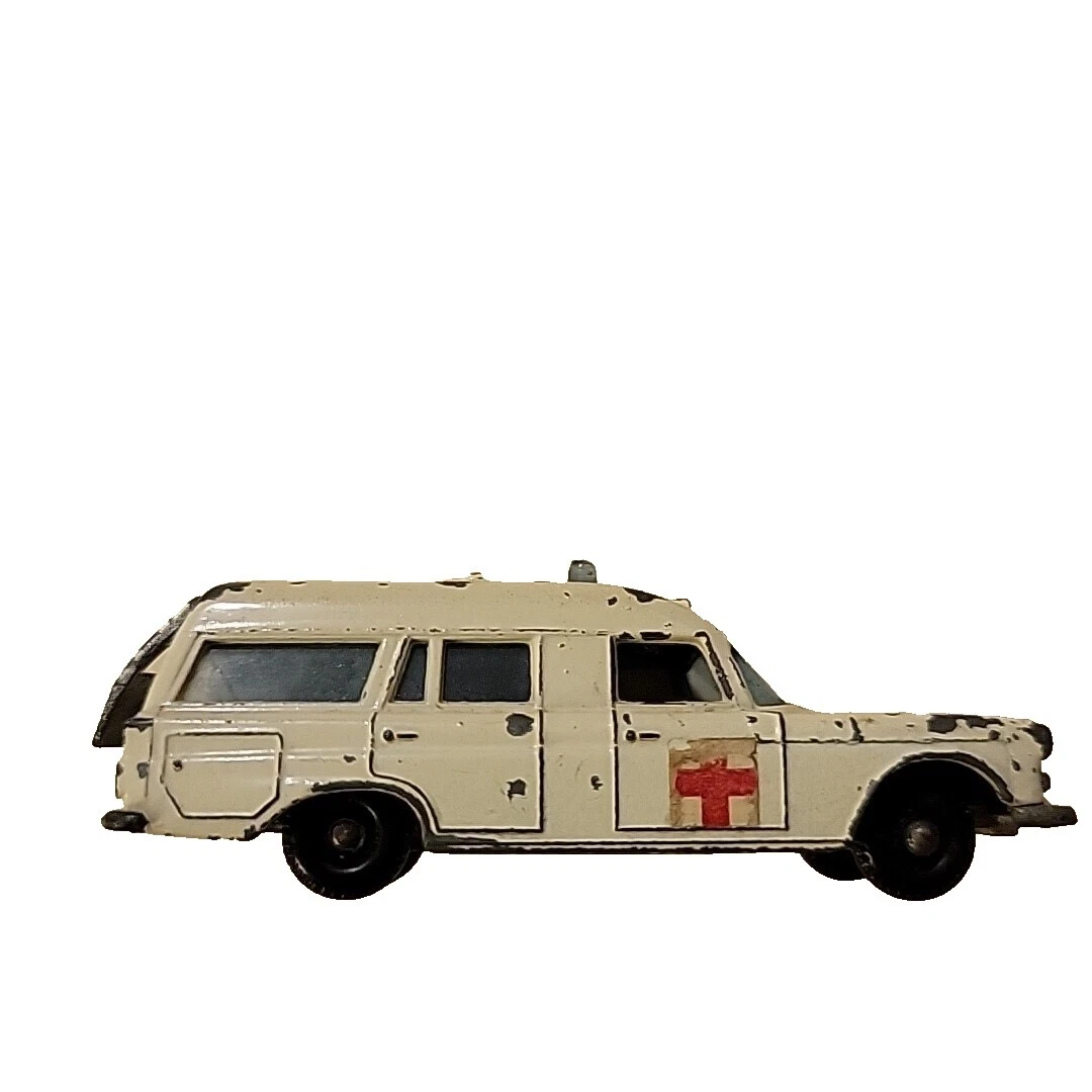 Mercedes-Benz 1:64 escala Diecast y de Juguete ambulancias