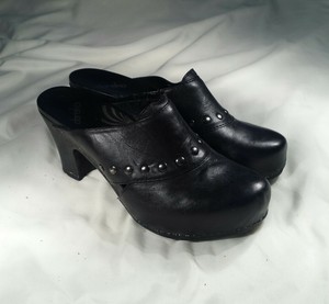 dansko shoes size 40