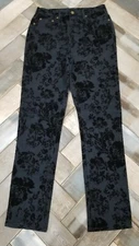 Women’s DG2 By Diane Gilman Virtual Stretch Jeans Floral  Size 8 Tall 
