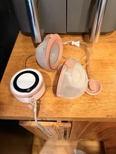 Momcozy Breast Pump Set of 2 Hands-Free, Mobile Style V1