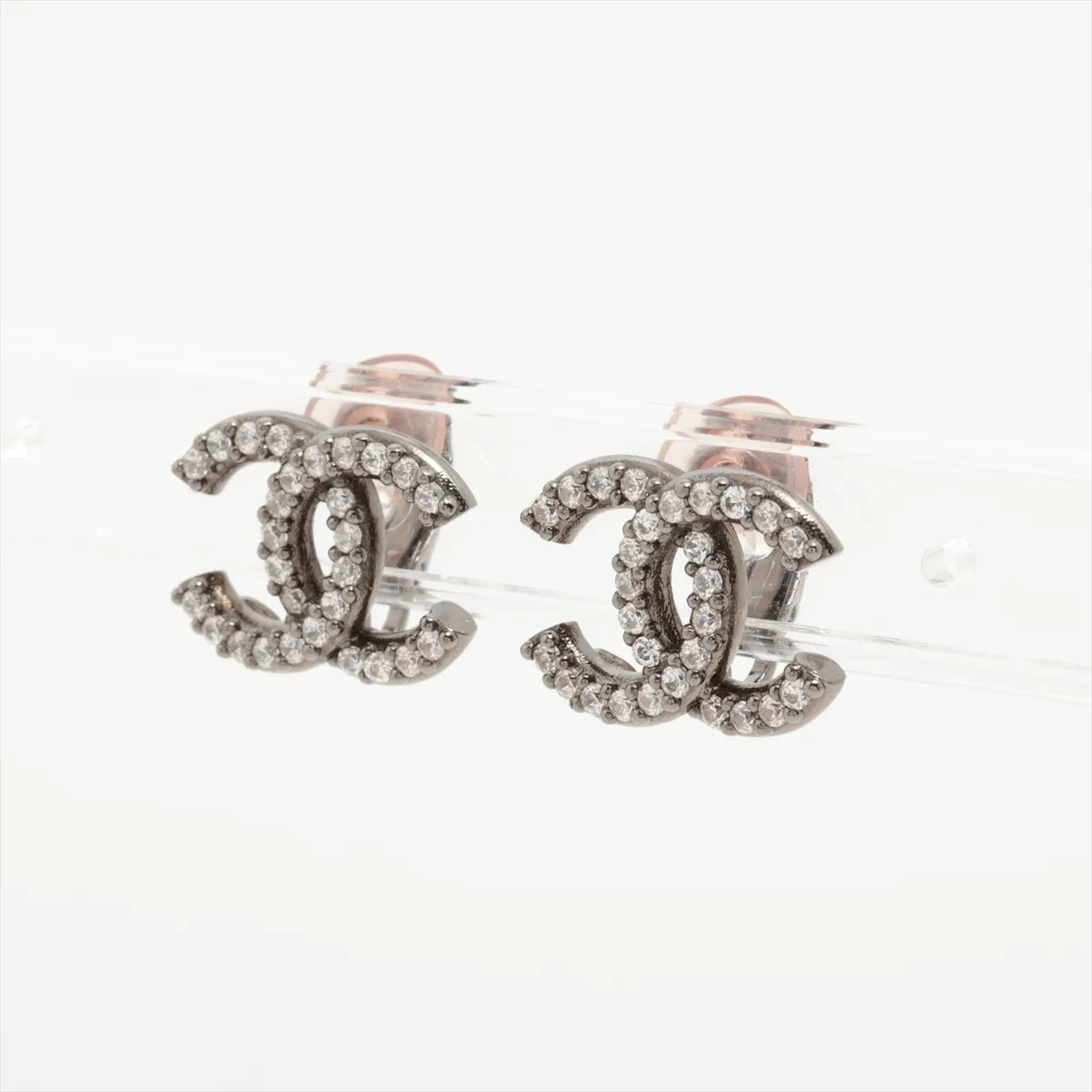 Chanel Coco Mark A20A Earrings (for both ears) GP×Rhinestone Black thumbnail 3