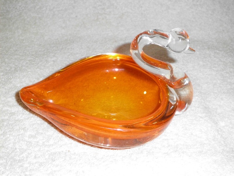Vintage Orange Swan Art Glass Jewelry Ring Candy MCM Viking Murano Style Heavy