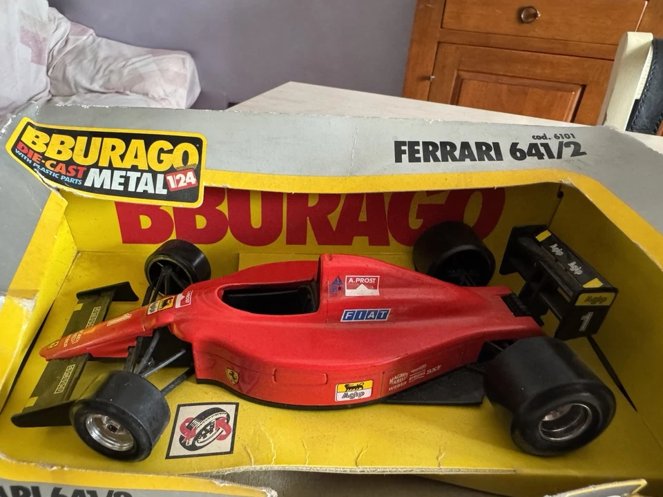 Burago F1 Ferrari 641/2 cod. 6101 scala 1:24 Made in Italy da collezione - Immagine 2 di 4