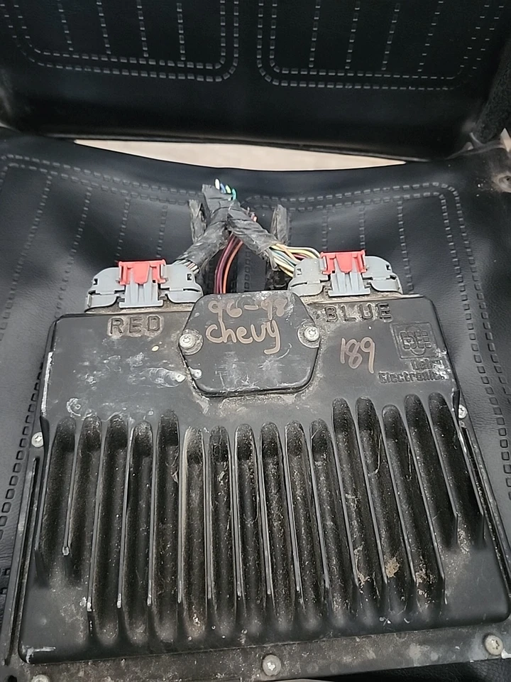 96-98 Chevrolet Truck/Van Engine Control Unit 16244210 - Image 2 of 2
