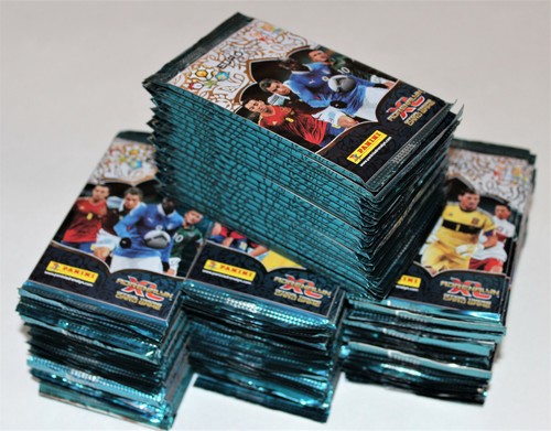 Panini ADRENALYN XL TRADING CARDS EM EURO 2012 - 100 PACKETS TÜTEN BOOSTER - Picture 1 of 6