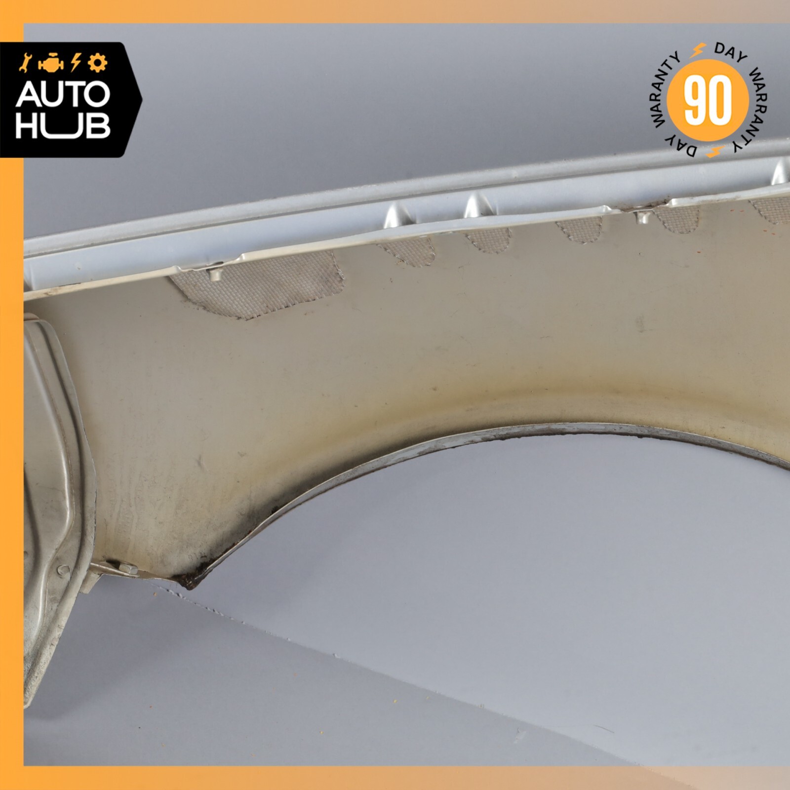 03-13 Maserati Quattroporte M139 Right Passenger Side Fender Assembly OEM