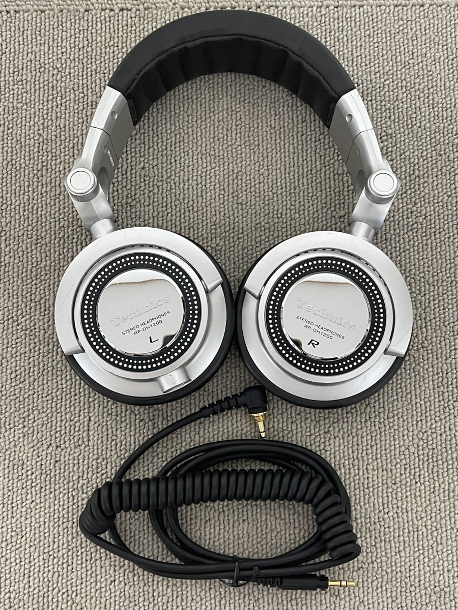 Technics RP-DH1200 DJ用ヘッドホン シルバー Technics RP-DH1200 DJ Monitoring Headphones Silver Foldable