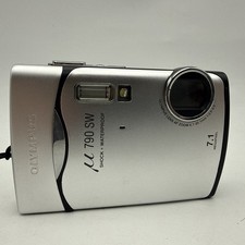 Olympus Underwater Digital Camera Mju 790 SW 7.1MP Silver Tested Working