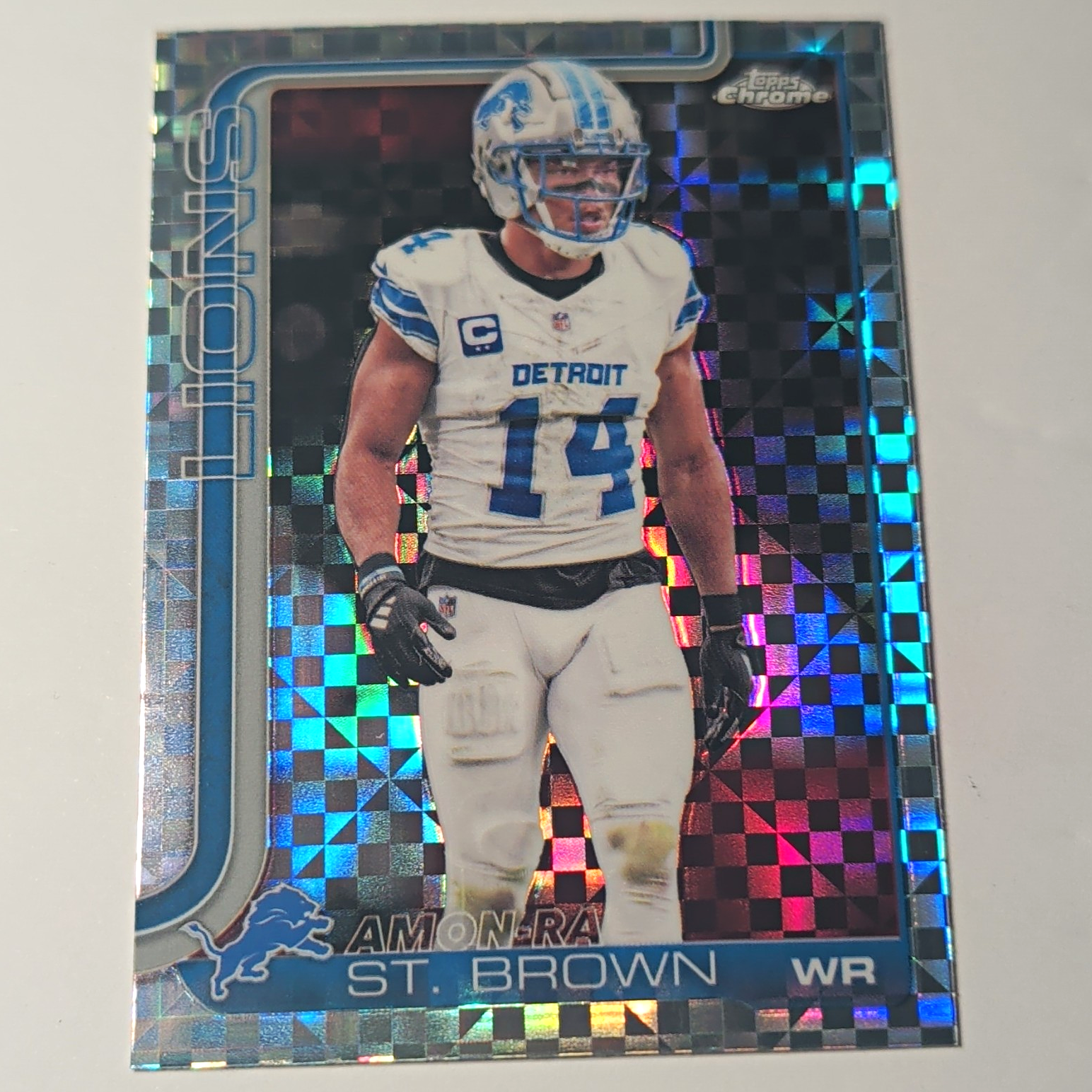 Topps 2024 Topps Chrome Amon-Ra St. Brown Detroit Lions #98 X-Fractor