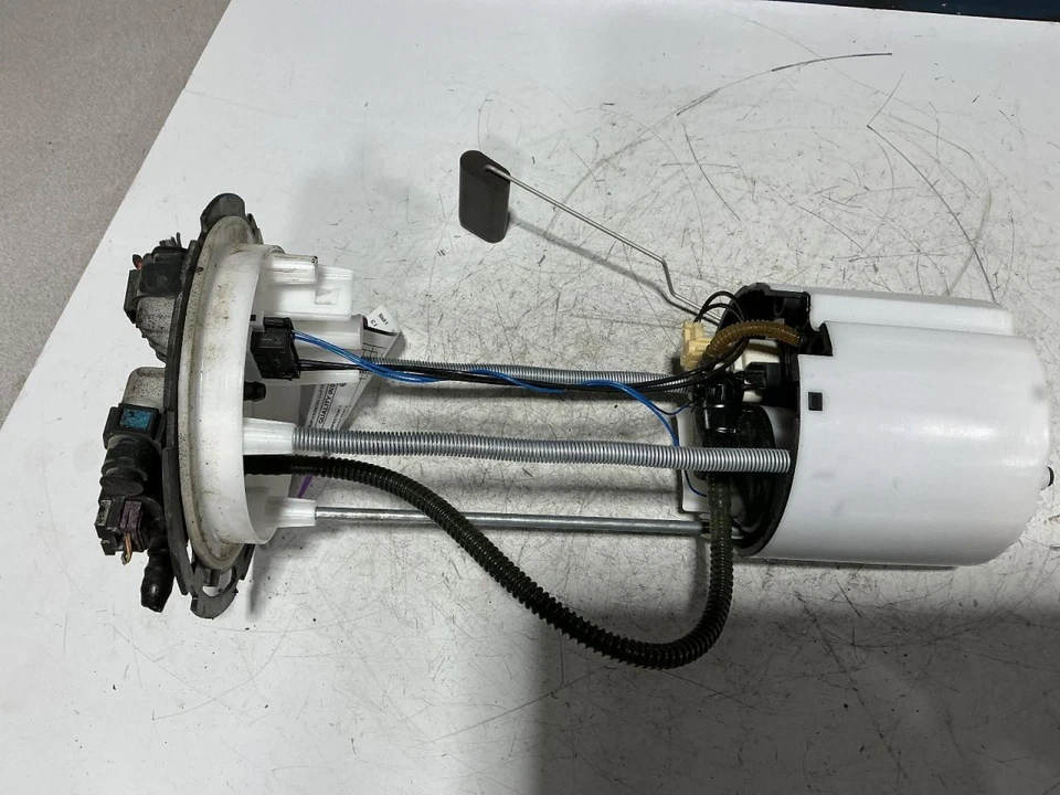 Fuel Pump Assembly Tank Mounted Fits 19-21 EXPRESS 3500 VAN 835324 Foto 4 de 4