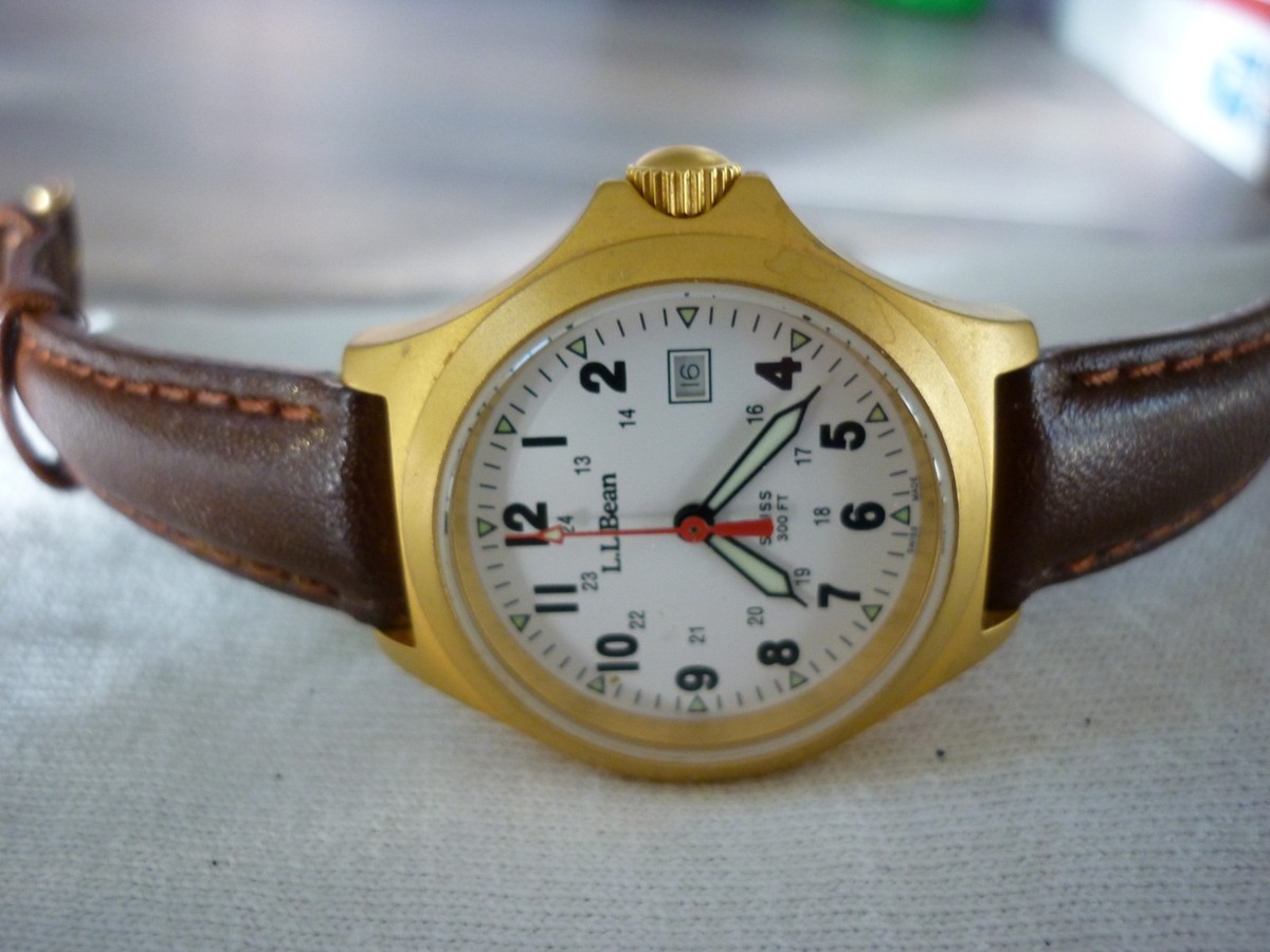 VINTAGE L.L. BEAN QUARTZ WATCH FIELD WOMENS DATE WHITE DIAL SWISS