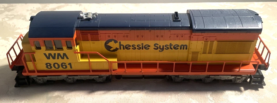 Lionel 6-8061 Chessie System U36C Diesel Locomotive, 1980 - Image 3 of 4