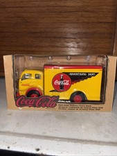 Camion de livraison blanc Coca Cola de collection 1949 neuf - ancien stock