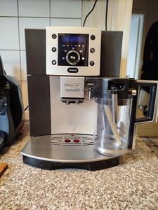 DeLonghi Perfekta Cappuccino.. Sonderedition Carbon Edition
