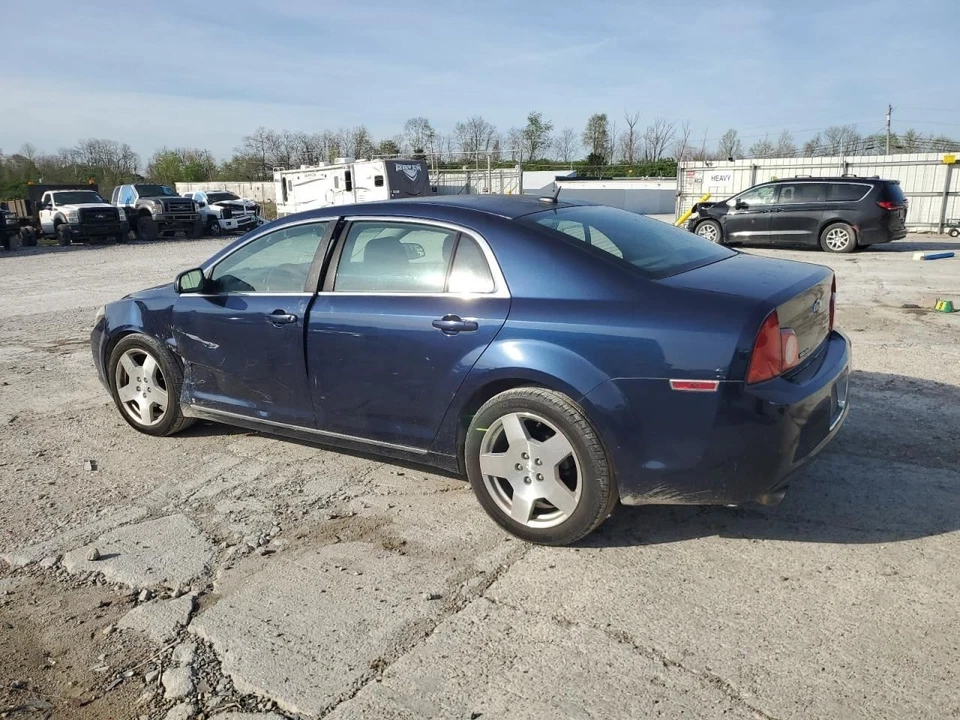 2009 Chevrolet Malibu Automatic Transmission 3.6L Used - Needs Weld, 118k Miles Foto 2 de 4