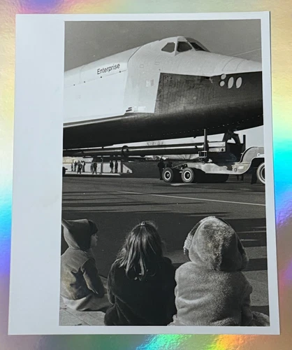 SPACE SHUTTLE ENTERPRISE NASA CANDID SPECIAL INTEREST PHOTO THRU CITY