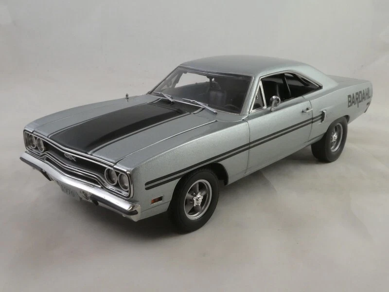 GMP Plymouth GTX BARDAHL 1970 1/18 GMP-18952 - Photo 2/3