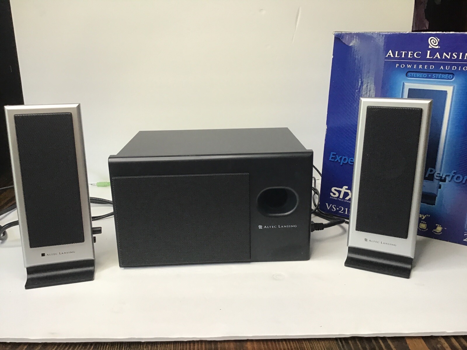 altec lansing vs2121