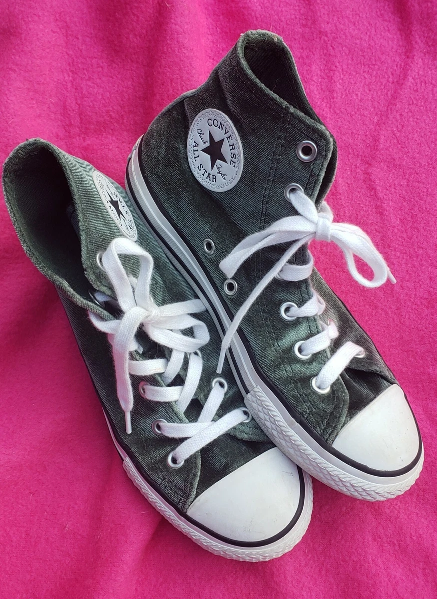 Converse youth size 2 outlet