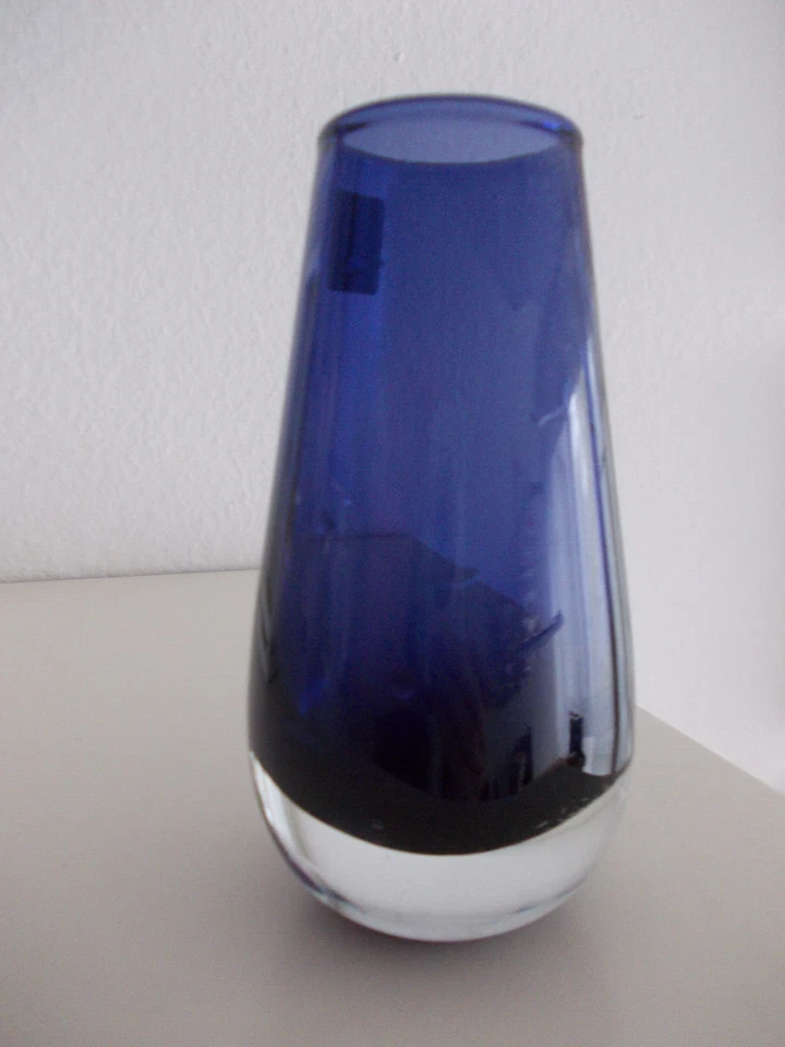 Vase / Blumenvase, lila,  Weinfurtner, Glas, transparent, neuwertig - Bild 3 von 4