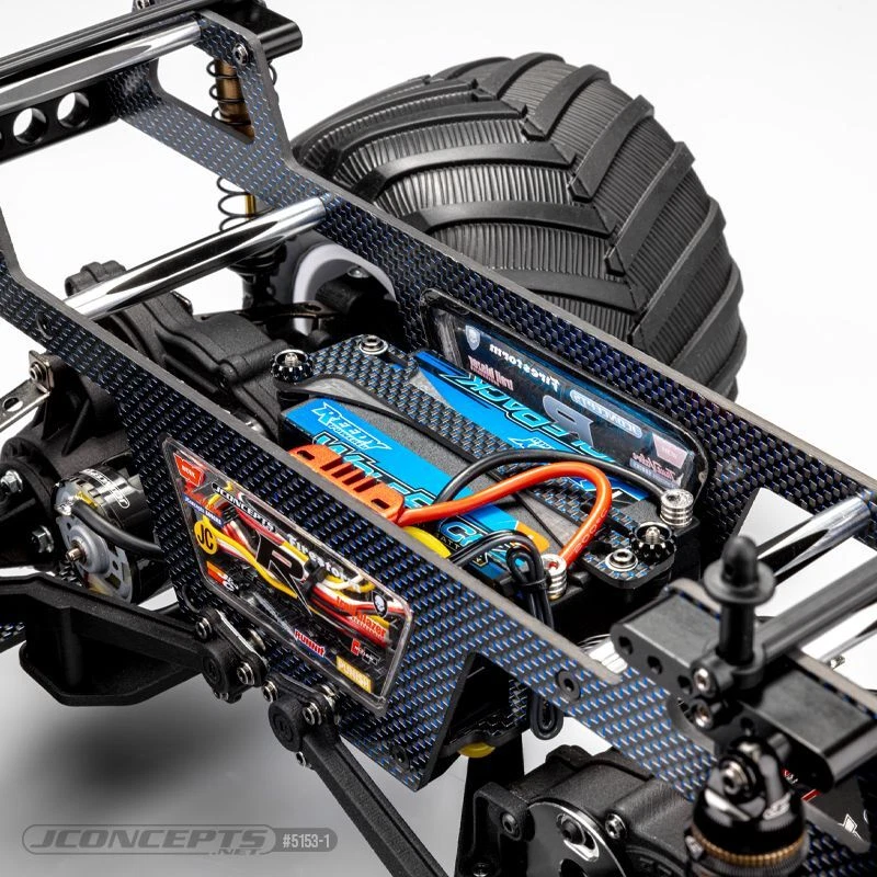 Regulator Chassis Set Blue Carbon Fiber for JConcepts Regulator Chassis 51531 - Image 2 of 2