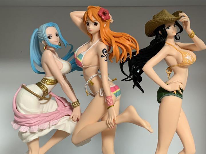 One piece Glitter & Glamours Nico Robin, Nami, Nefertari