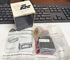 Red Lion CUB10000 Miniature Electronic Counter