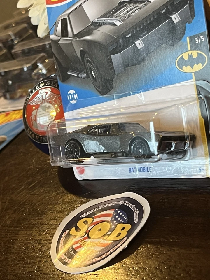 Hot Wheels Batman TV Series Batmobile Black Diecast Sealed NM Condition - Image 4 of 4