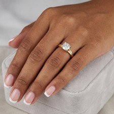 Solid 14K Gold Solitaire Engagement Ring 2.65 CT Round Lab-Grown Diamond G SI1