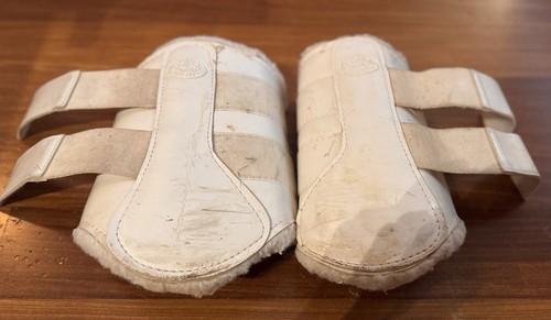 Dover White Fleece Lined Sport Horse Boots Pair Medium Great Used Condition  