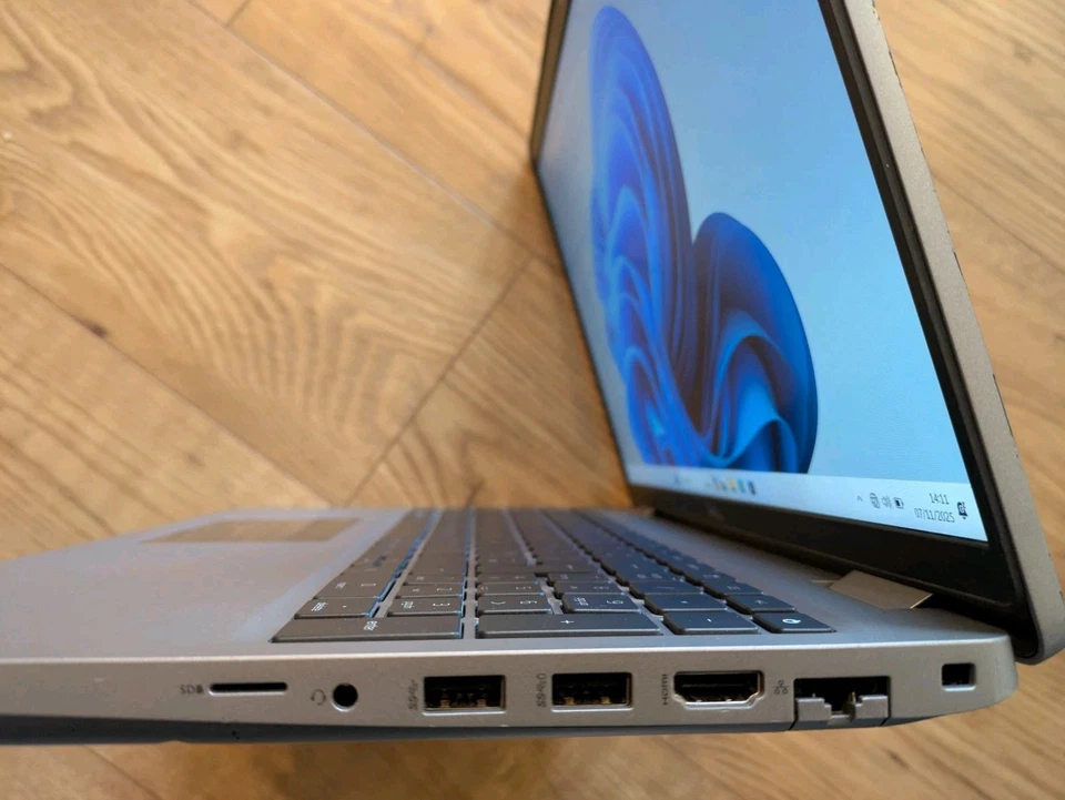 Dell Precision 3571 Core i9 12900H 2.5Ghz 32GB 512GB 15.6" NVidia RTX A1000 624 - Image 4 of 4