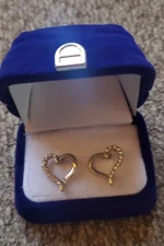 Heart Shaped Silver Plated Earrings New In Decorative Felt Box Fast Shipping