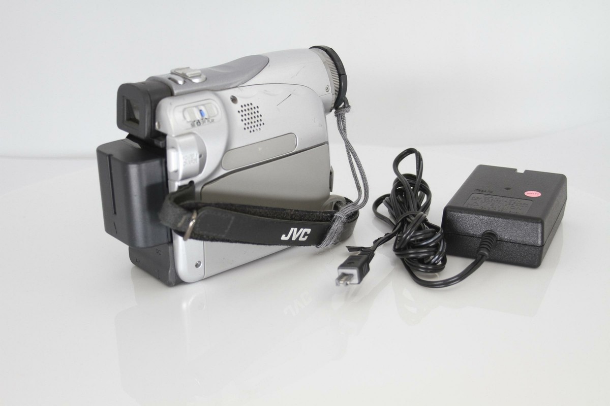 JVC PAL MiniDV Camcorder - 25x Optical Zoom - Video Transfer (GR