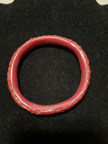 Signed Dinosaur Designs Red Plastic Scale Bangle Bracelet - READ FLAW