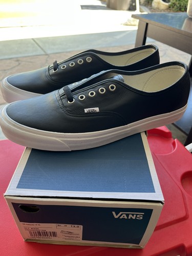 vans authentic black harga