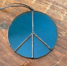 Stained Glass Peace Sign - handmade 3-1/2" Dia. 3a 