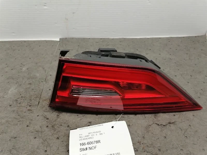 Luz Trasera Pasajero Convertible Tapa Montada LED Se Adapta 15-16 AUDI A3 1100480 Foto 2 de 4