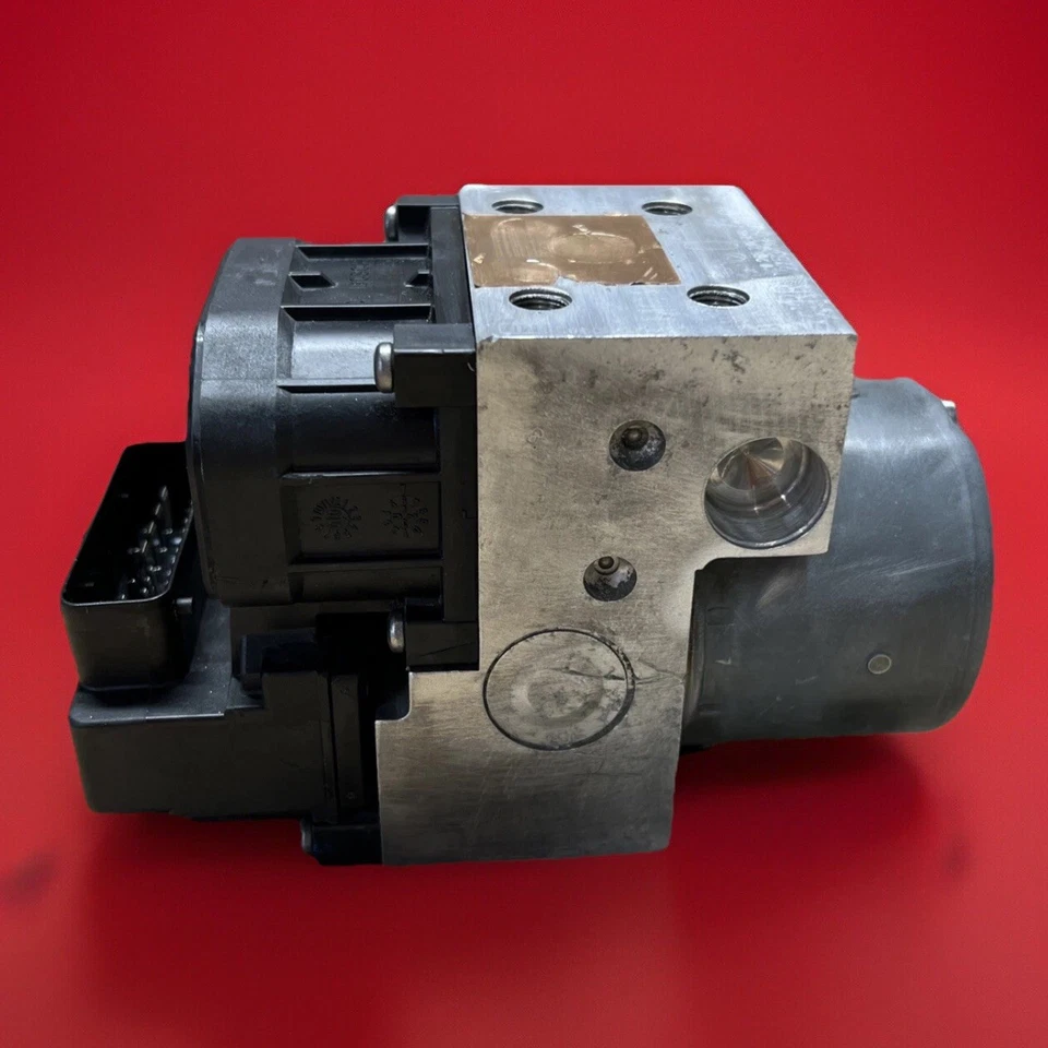 Refurbished ABS Brake Pump Module 2001 Subaru Legacy Outback | 27534AE01A - Image 4 of 4